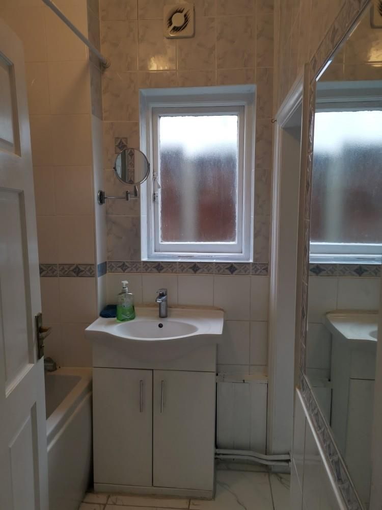 Flat Share in Edgware