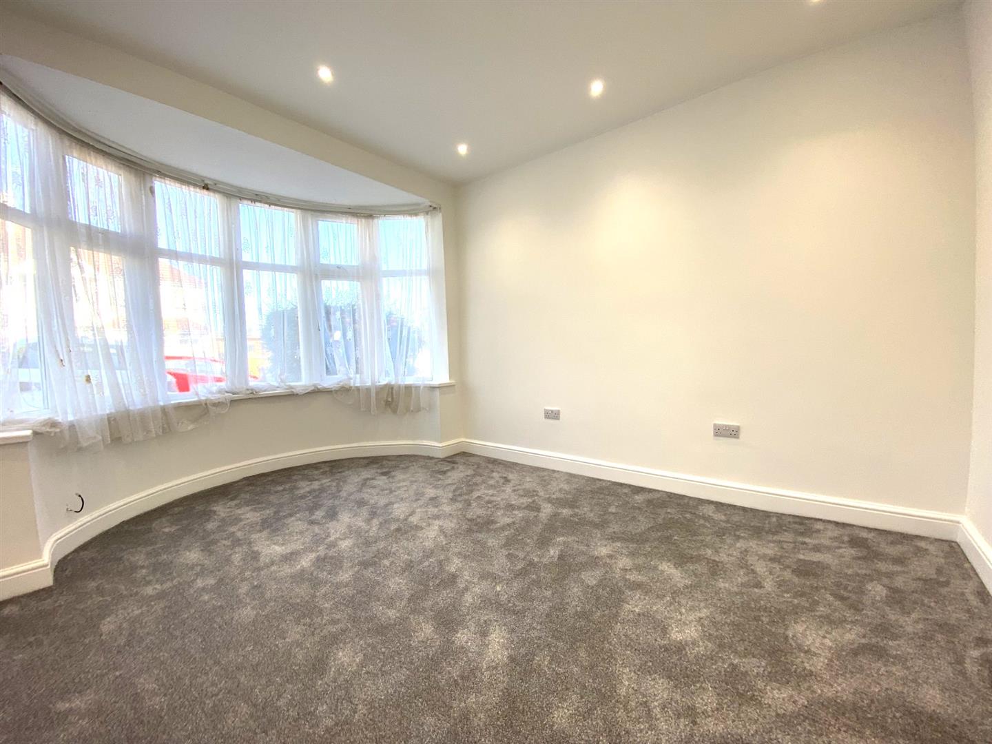 Semi Detached House in London