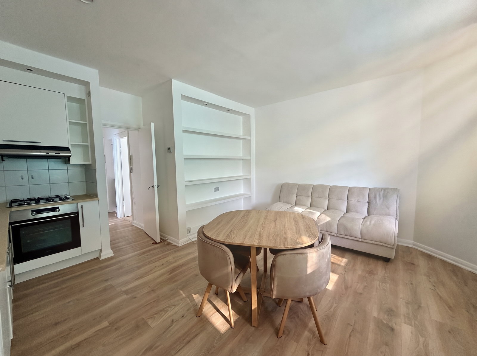 Flat in London 3