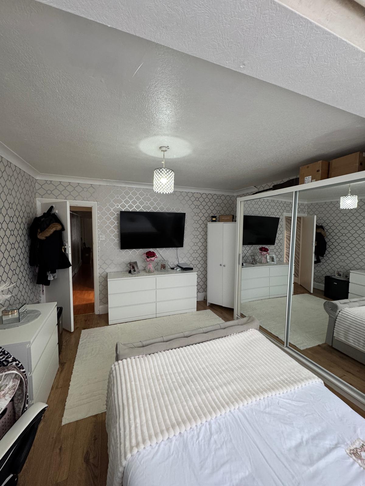 Semi Detached House in Ilford