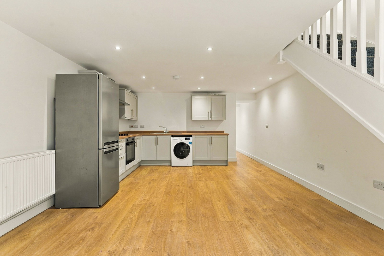 Terraced House for rent in Macclesfield, Cross Street, Macclesfield, 538 m²