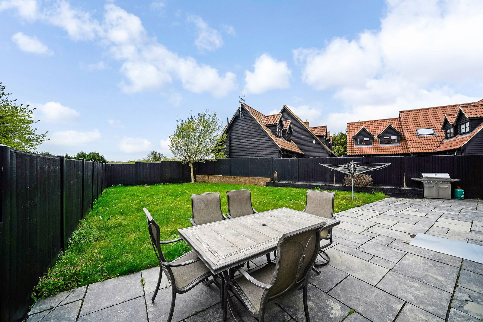 Detached House for rent in Ongar, London Road, Stanford Rivers, Ongar, Essex CM5, 2940 m²