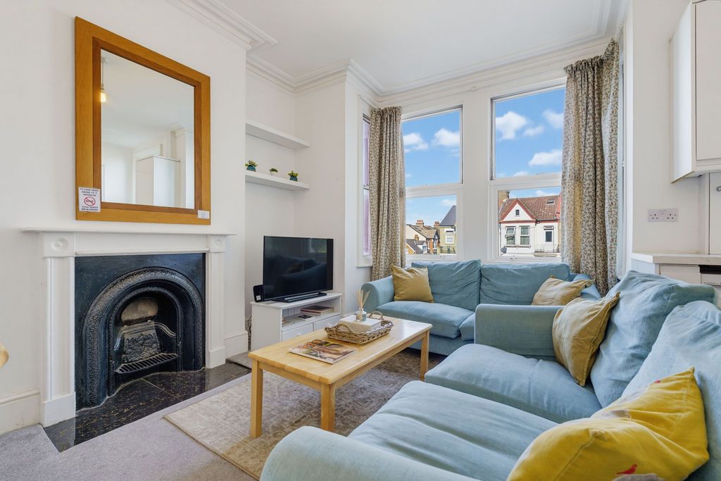 Flat in London