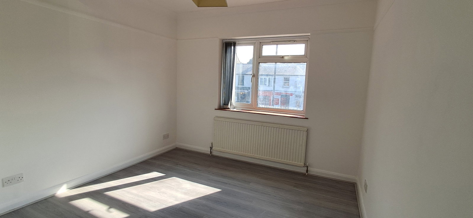 Semi Detached House in Bushey