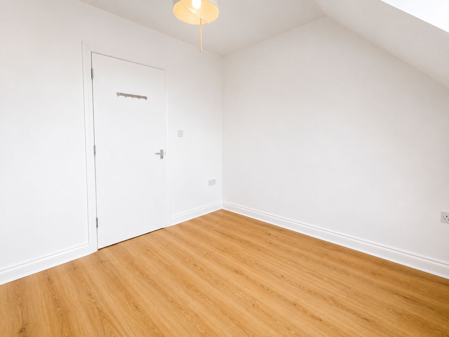 Flat for rent in London, Grove Road, London, N12 9EB