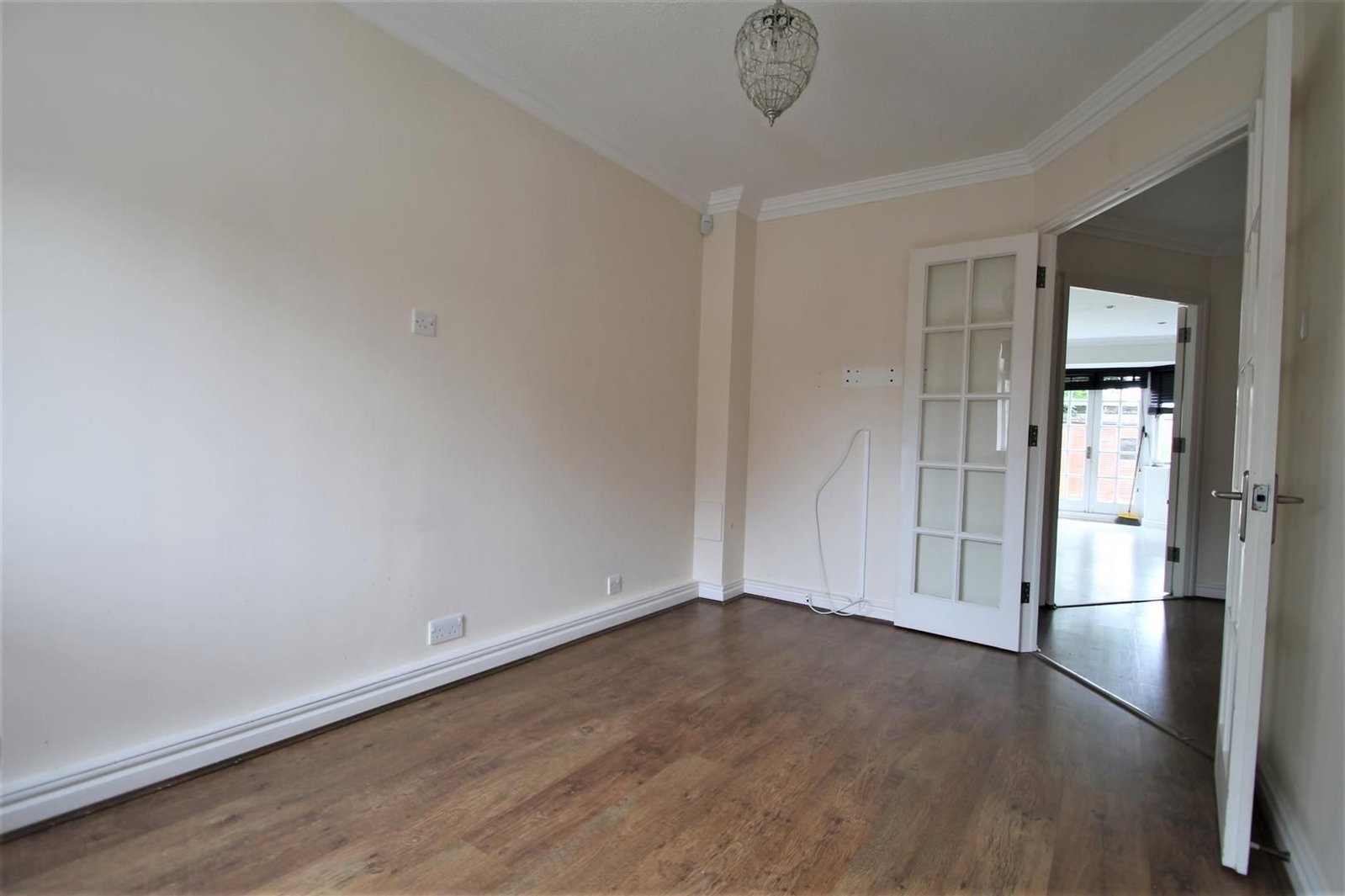 Semi Detached House in Bushey