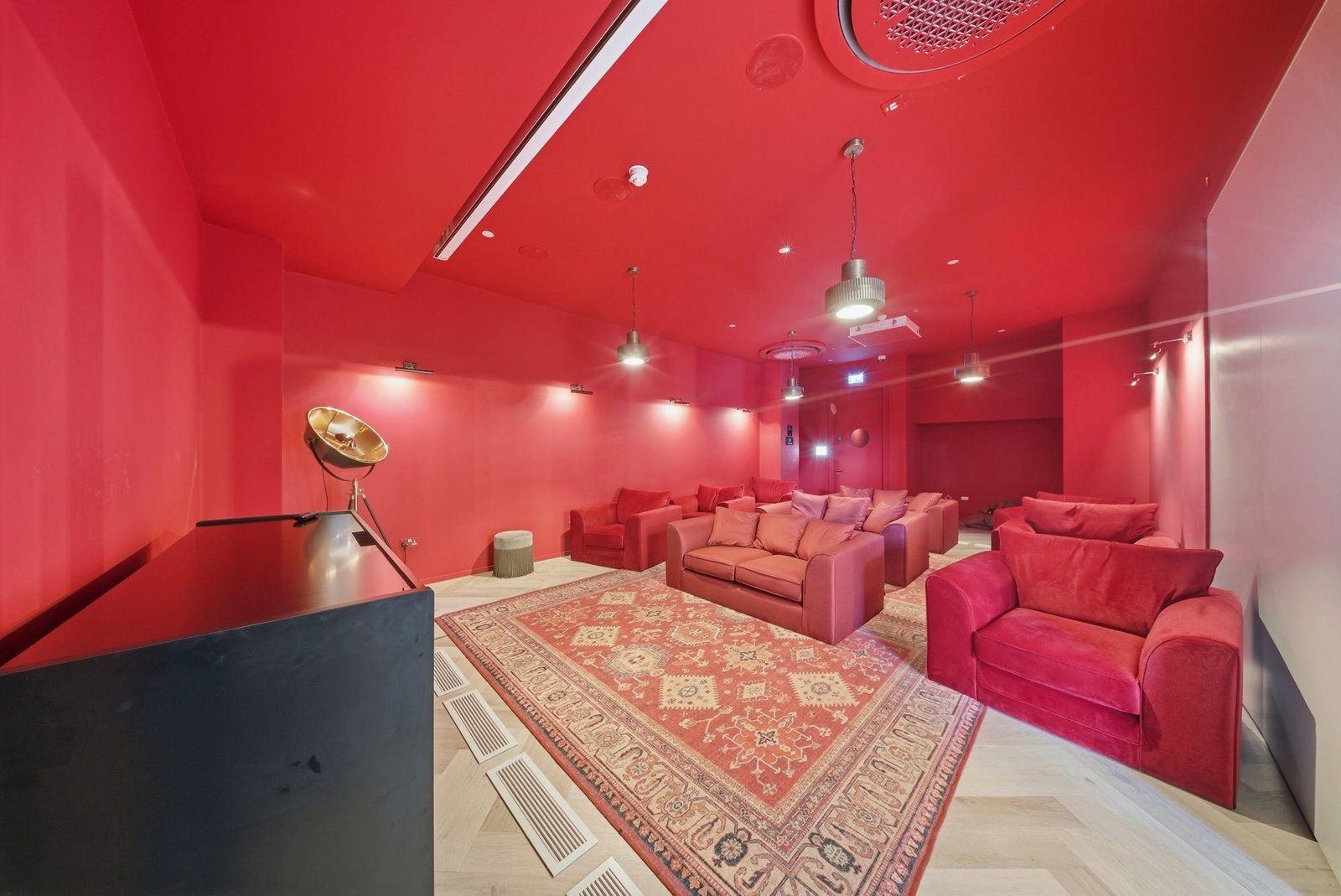 Studio in Harrow