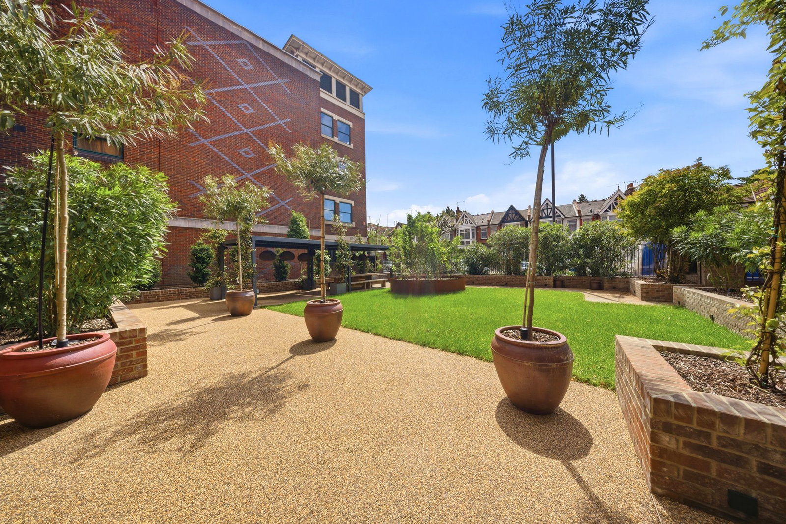 Studio in Harrow