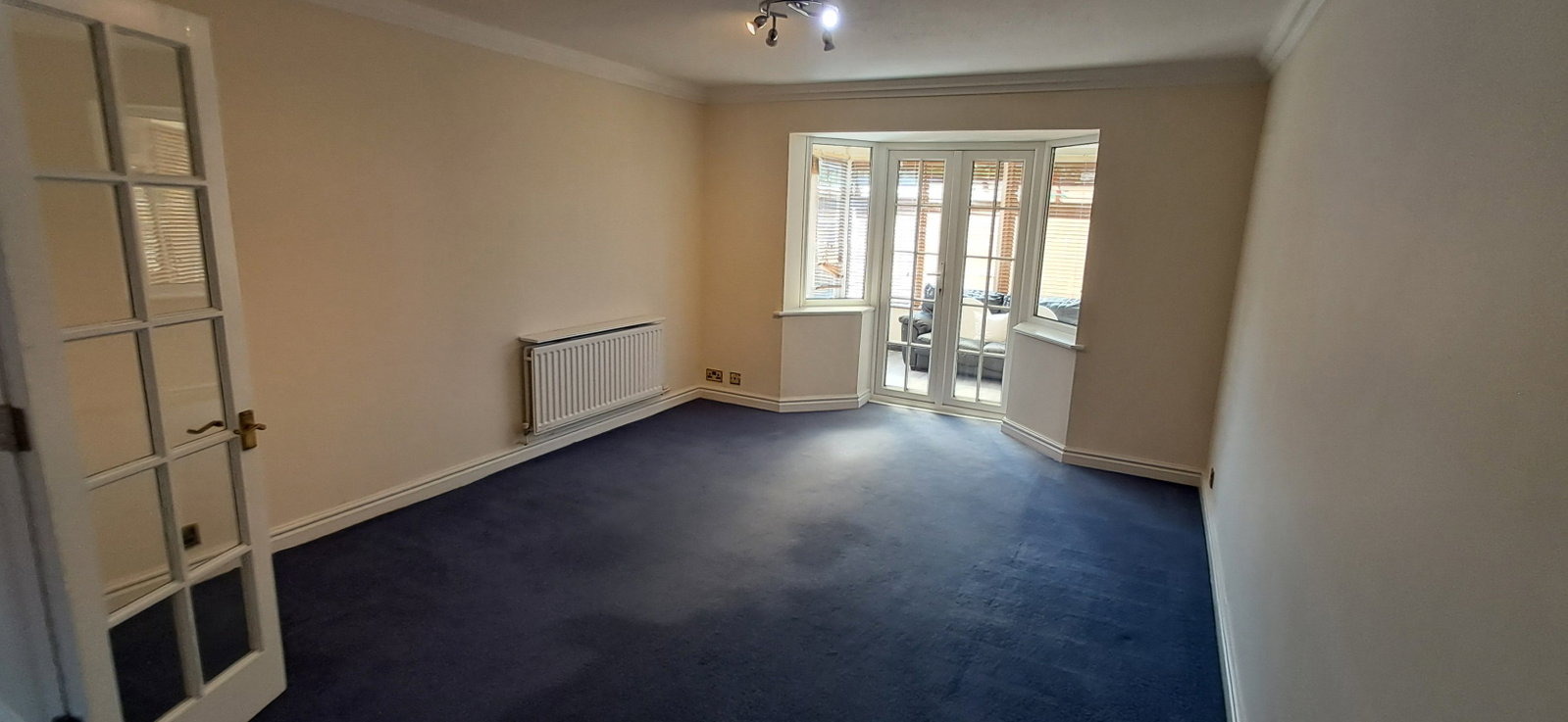 Semi Detached House in Bushey