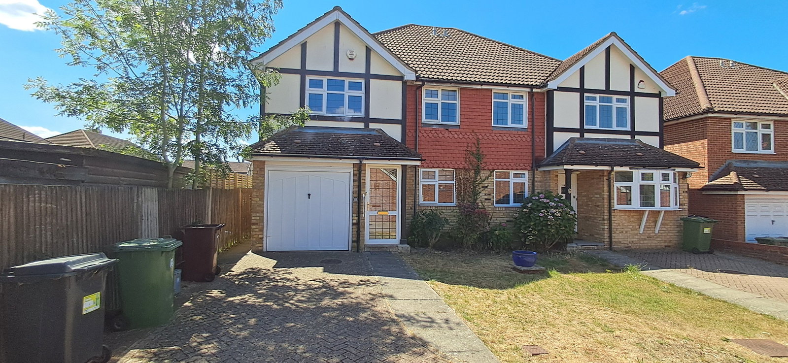 Semi Detached House in Bushey