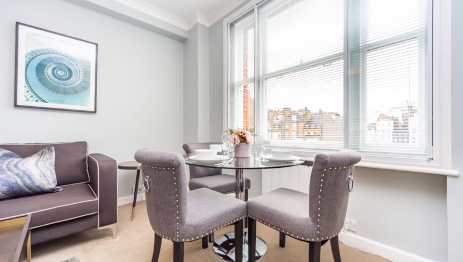 Apartment in Mayfair, London
