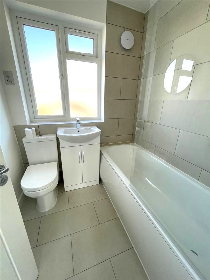 Semi Detached House in Edgware