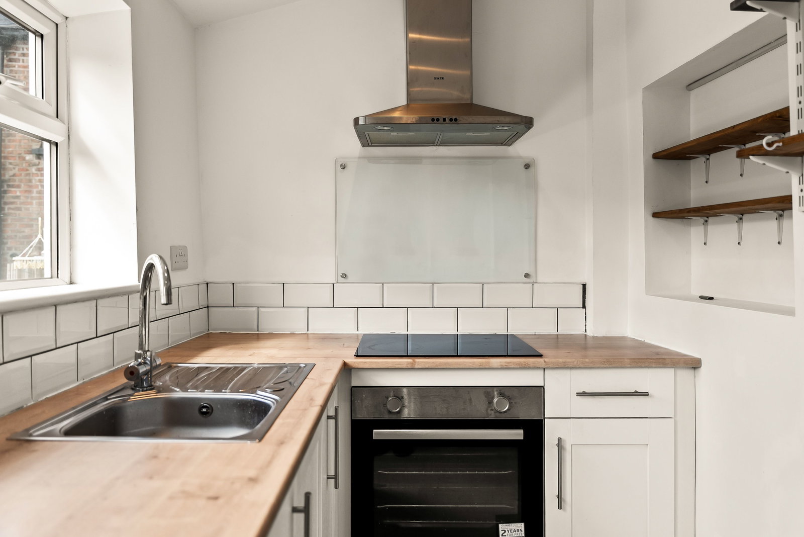 Terraced House for rent in Macclesfield, South Park Road, Macclesfield, 581 m²