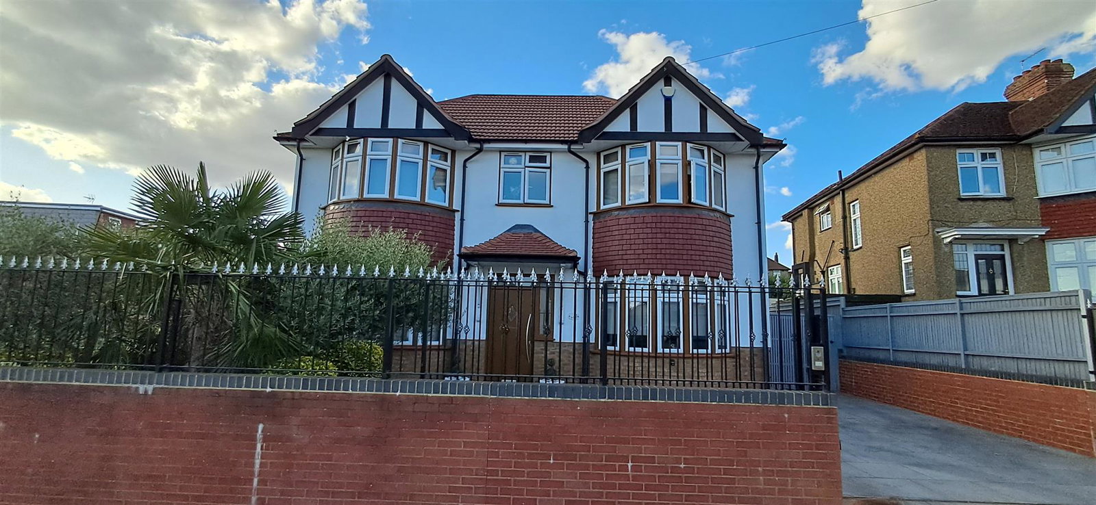 Detached House in London