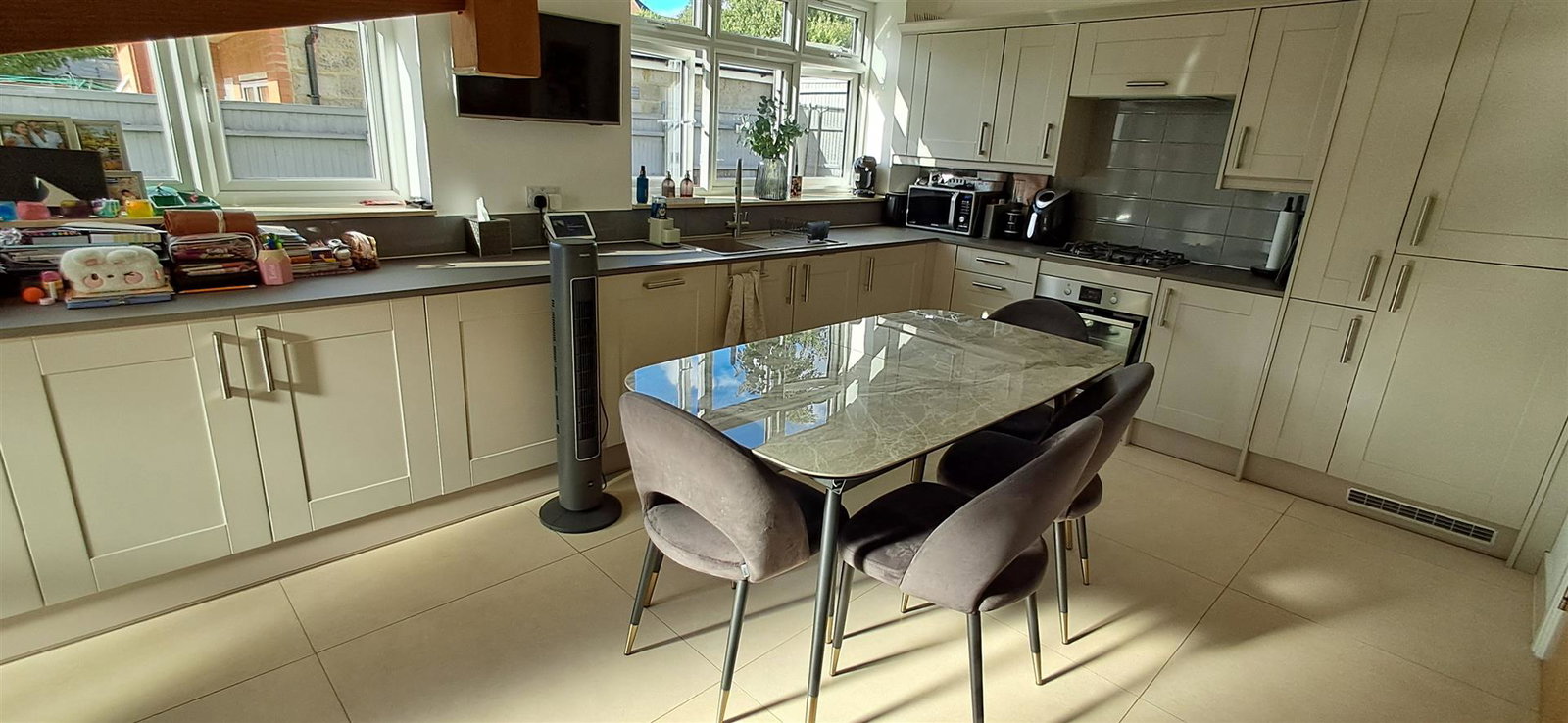 Detached House in London
