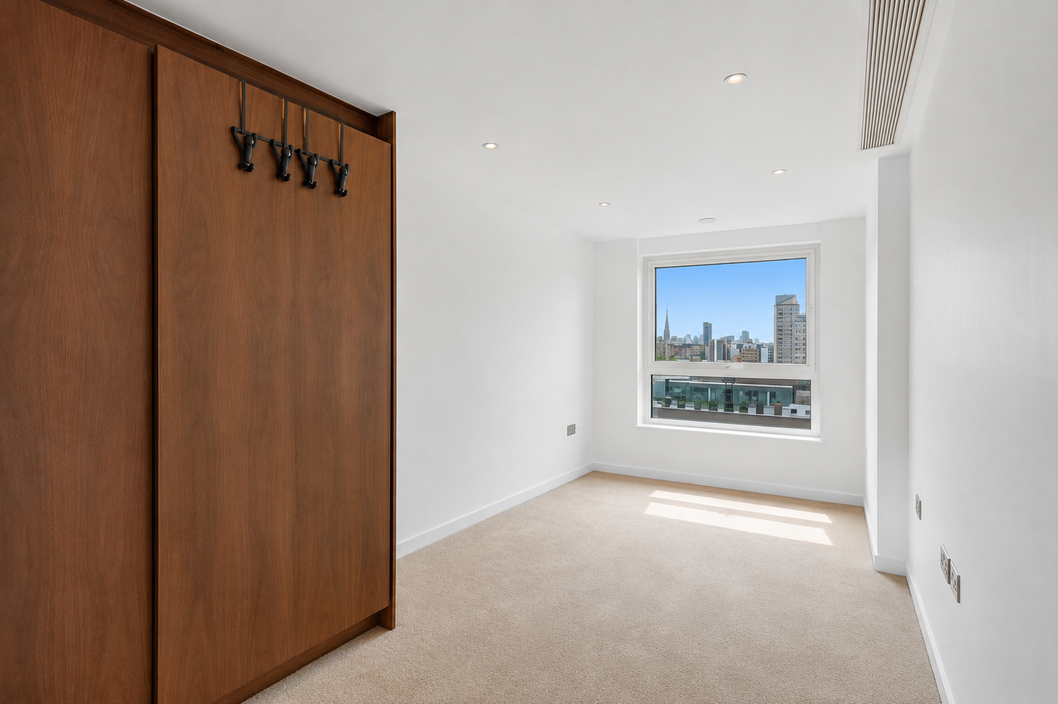 Apartment in London 5