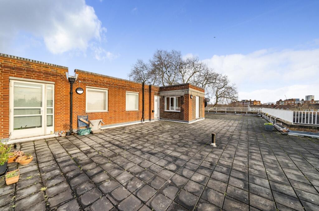 Flat for rent in London, Solarium Court, Alscot Road, London, SE1, 546 m²