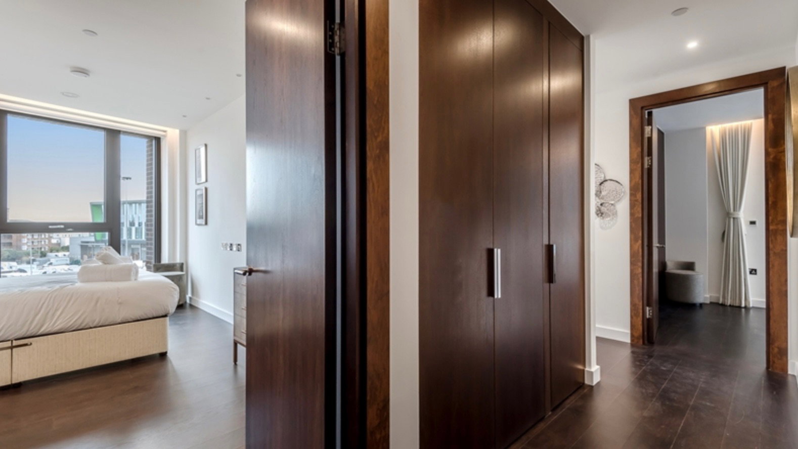 Apartment for rent in London, Charles Clowes Walk, London, SW11 7AG, 770 m²