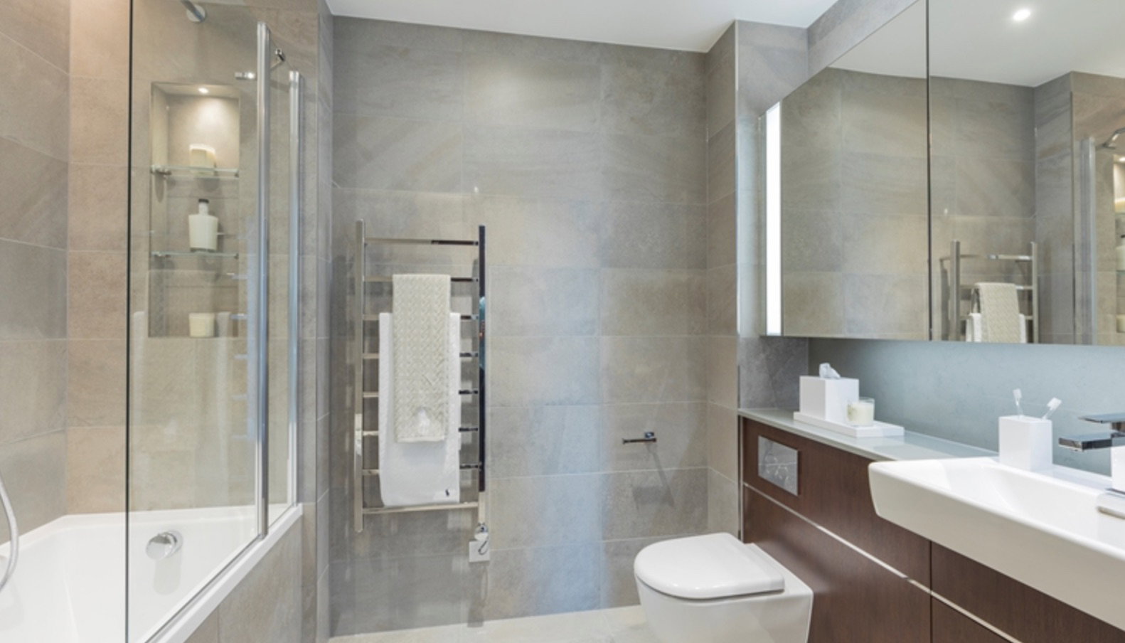 Apartment for rent in London, Charles Clowes Walk, London , SW11 7AG, 886 m²