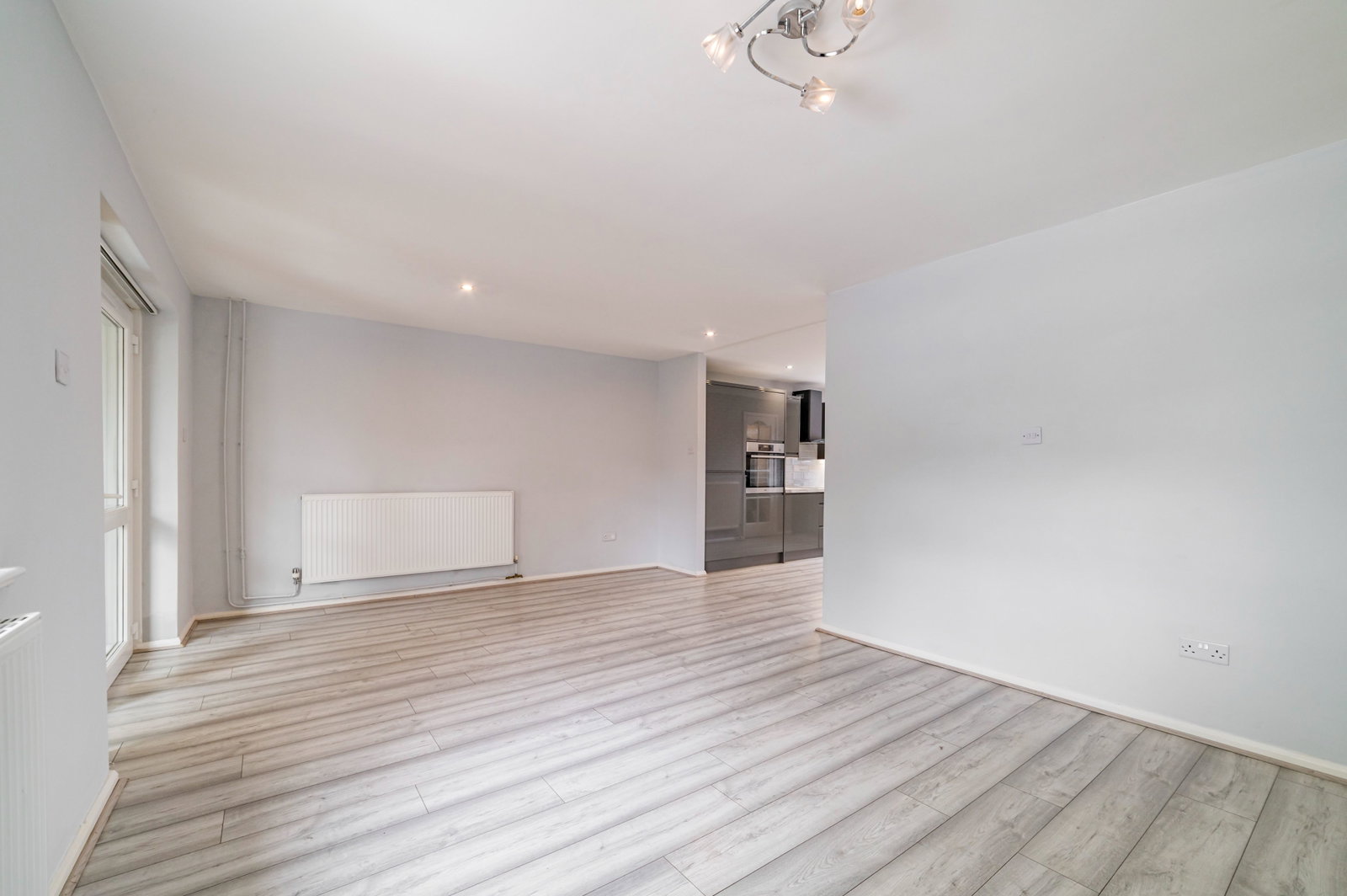 Terraced House for rent in Manchester, Plymouth Grove, Longsight, Manchester, M13, 972 m²