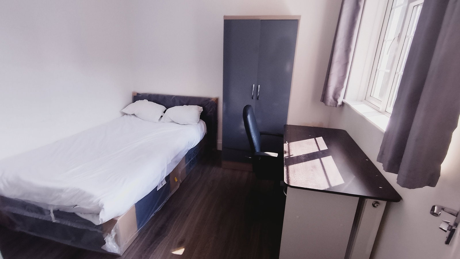 End Of Terrace House for rent in London, Galsworthy Avenue, London, E14 7SH, 847 m²