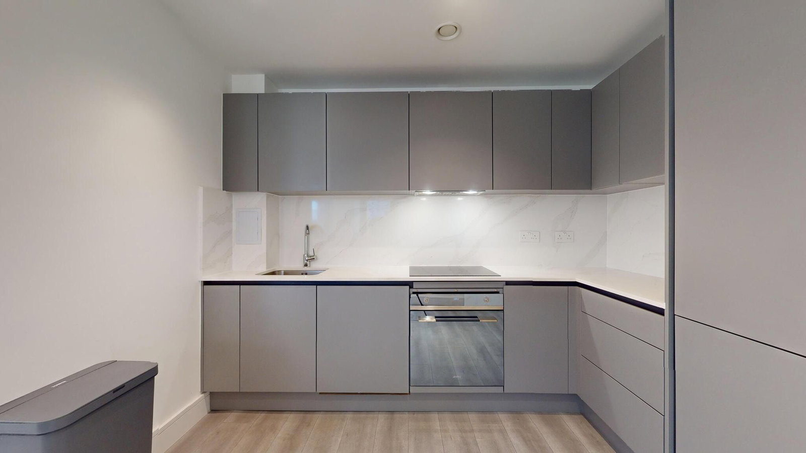 Apartment in Brentford 2