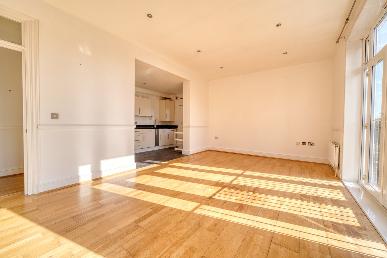 Apartment in Bromley 3