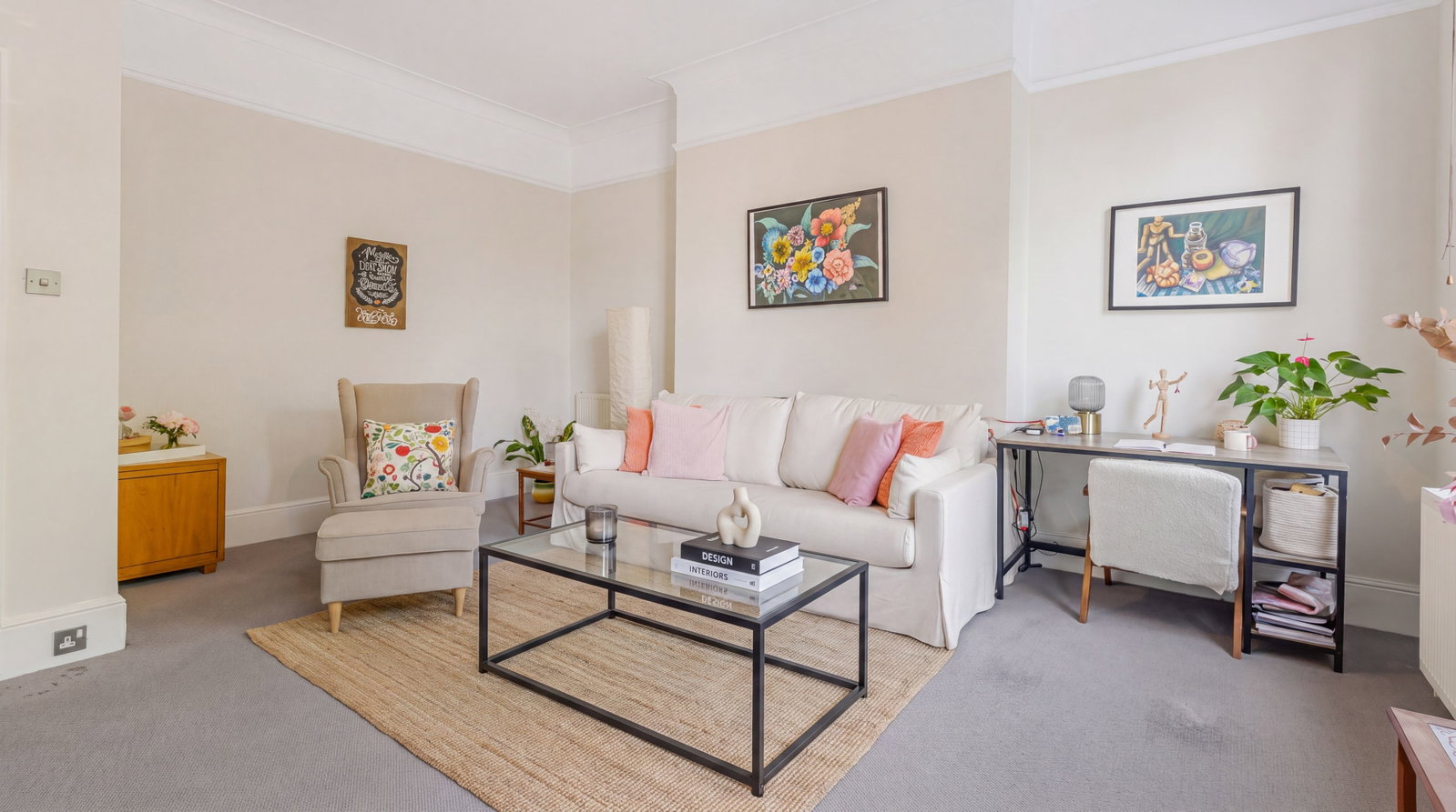 Flat in London 4