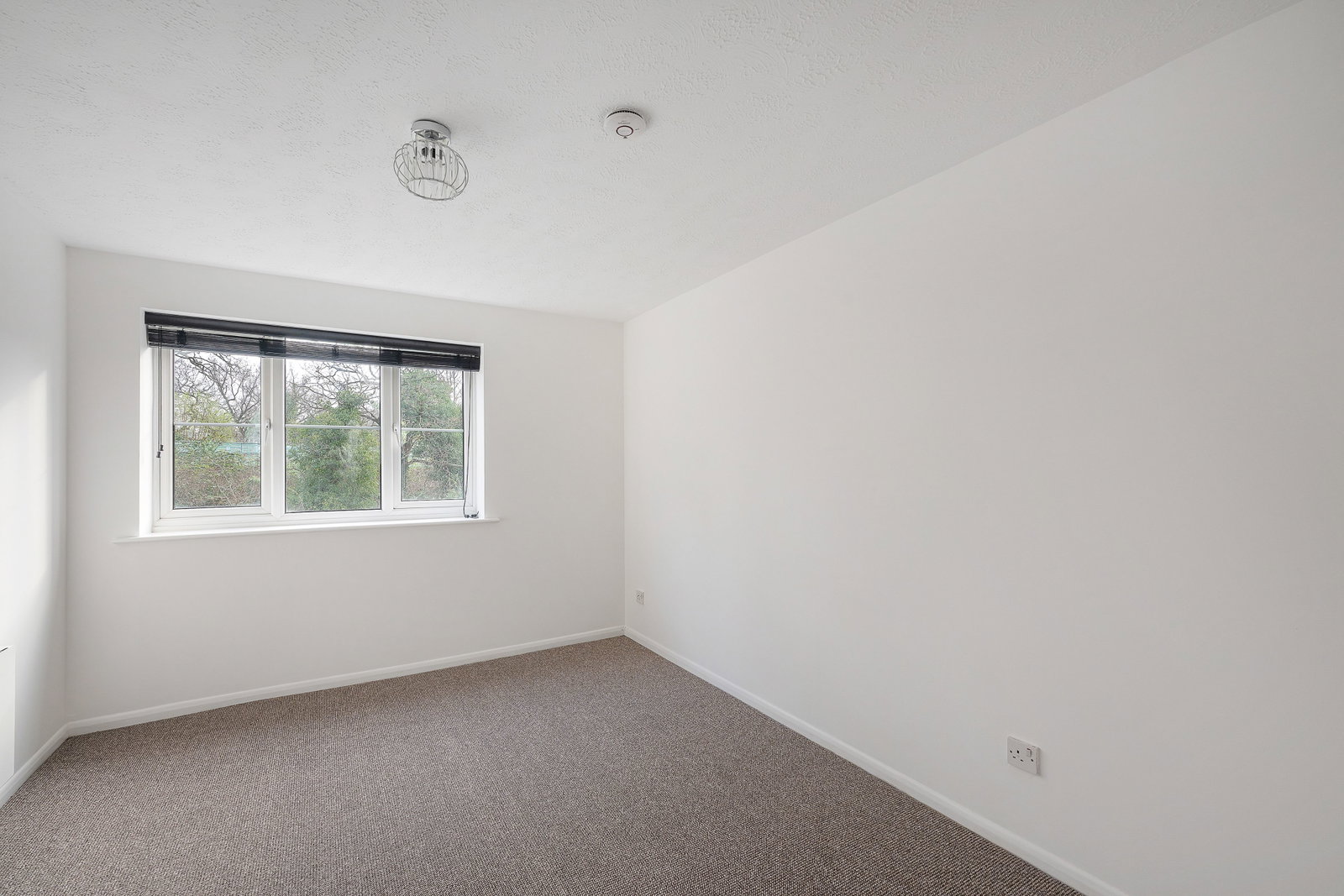 Flat in Wembley 4