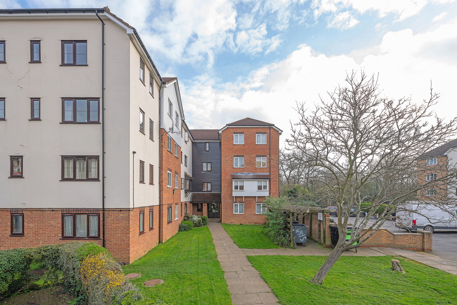 Flat in Wembley 3