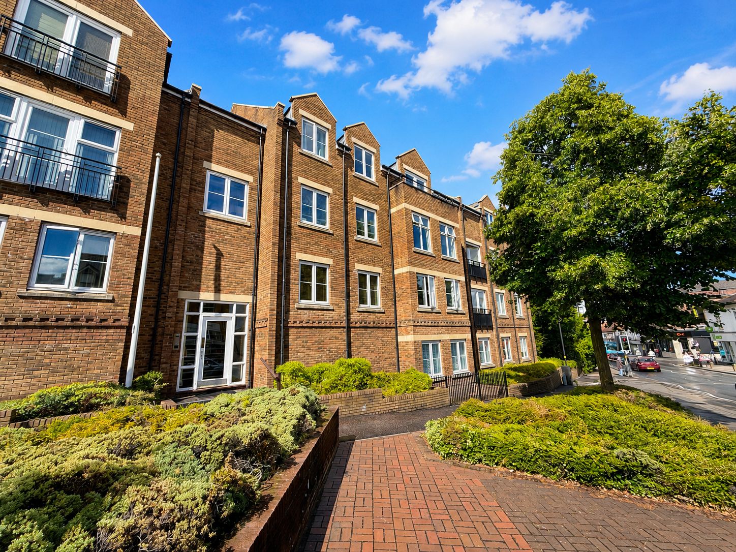 Apartment for rent in Sutton Coldfield, Caversham Place, Sutton Coldfield, B73 6HW