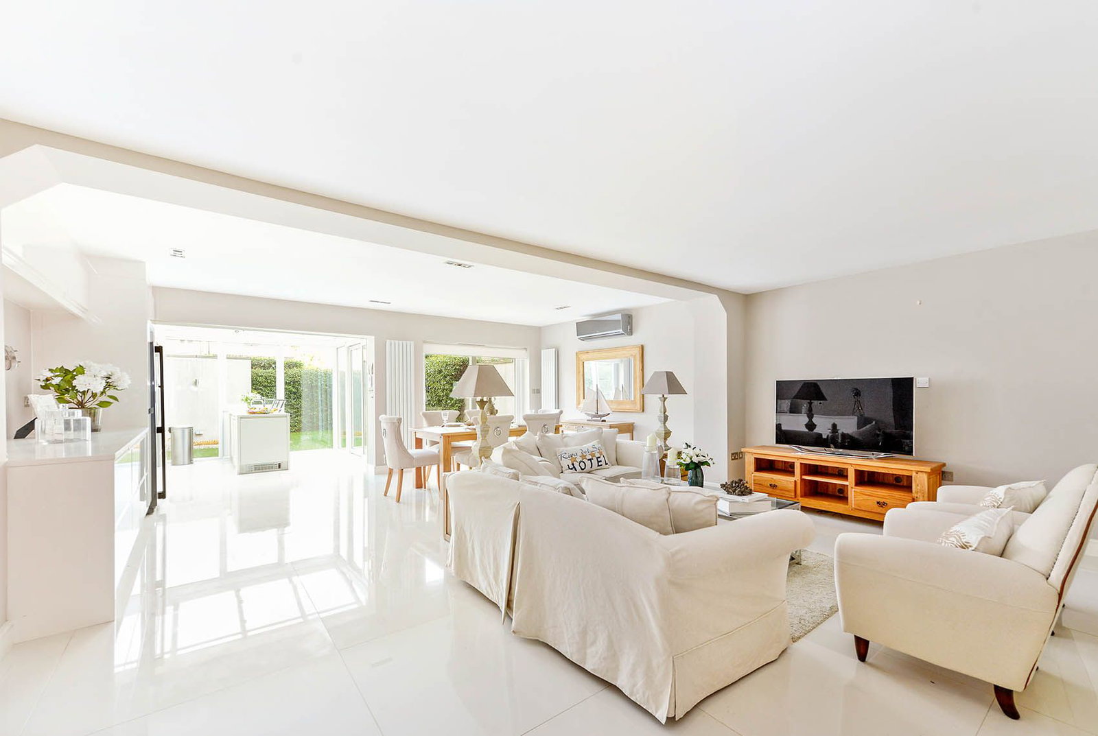 Mews House in London 4