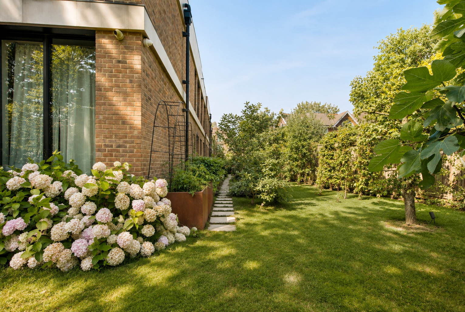 Studio for rent in London, Dandi Brondesbury, London, NW2, 248 m²