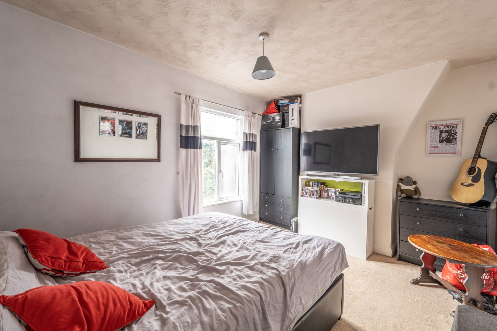 End Of Terrace House in Macclesfield