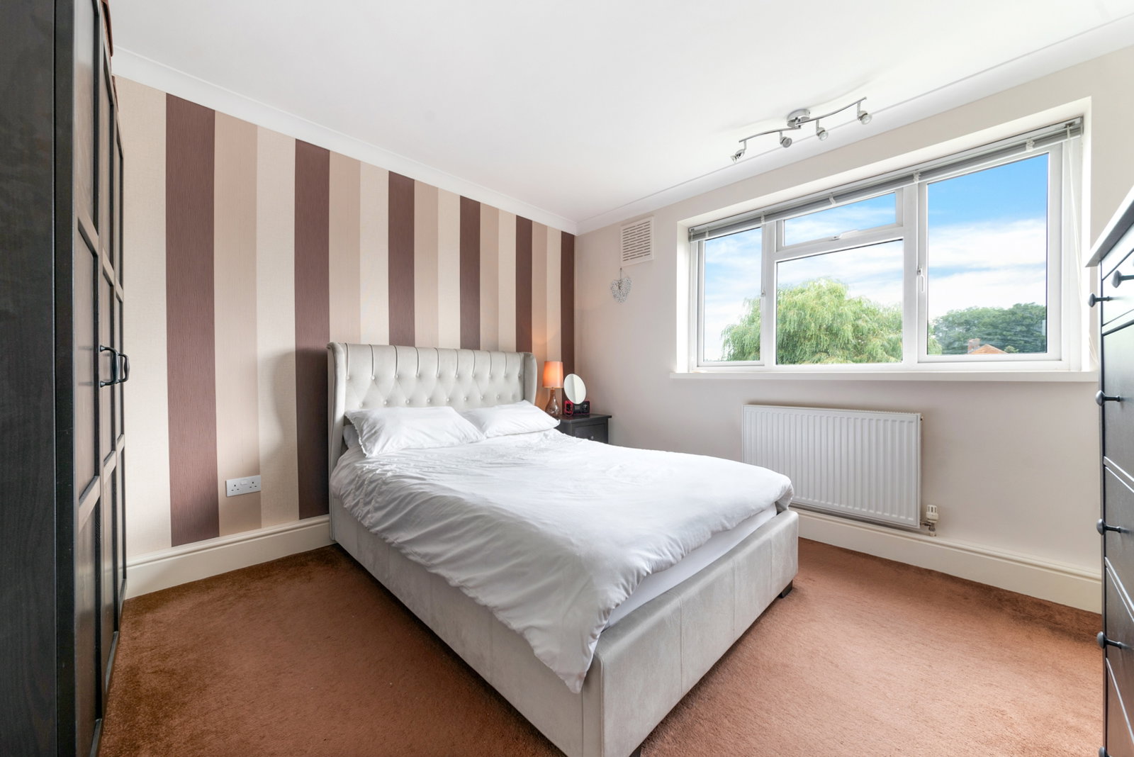 Apartment in Tadworth
