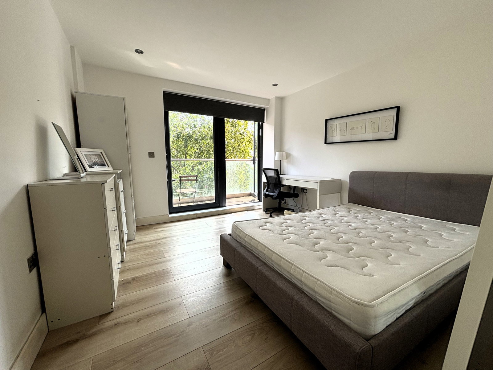 Flat for rent in London, Hodgson Apartments, Wandsworth Road, SW8 2LB