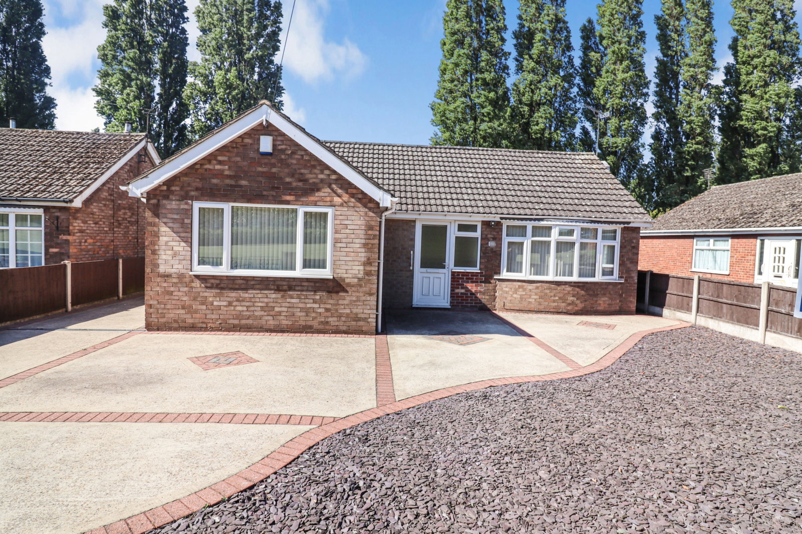 Bungalow for sale in Scunthorpe, Kenilworth Road, Scunthorpe, DN16 1EY