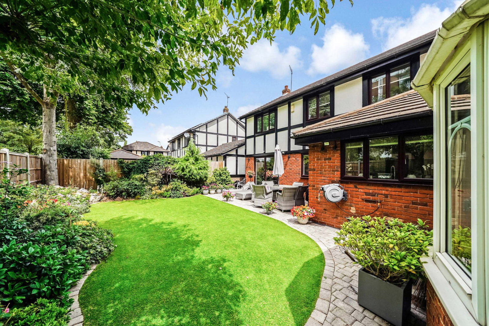 Detached House in Chigwell