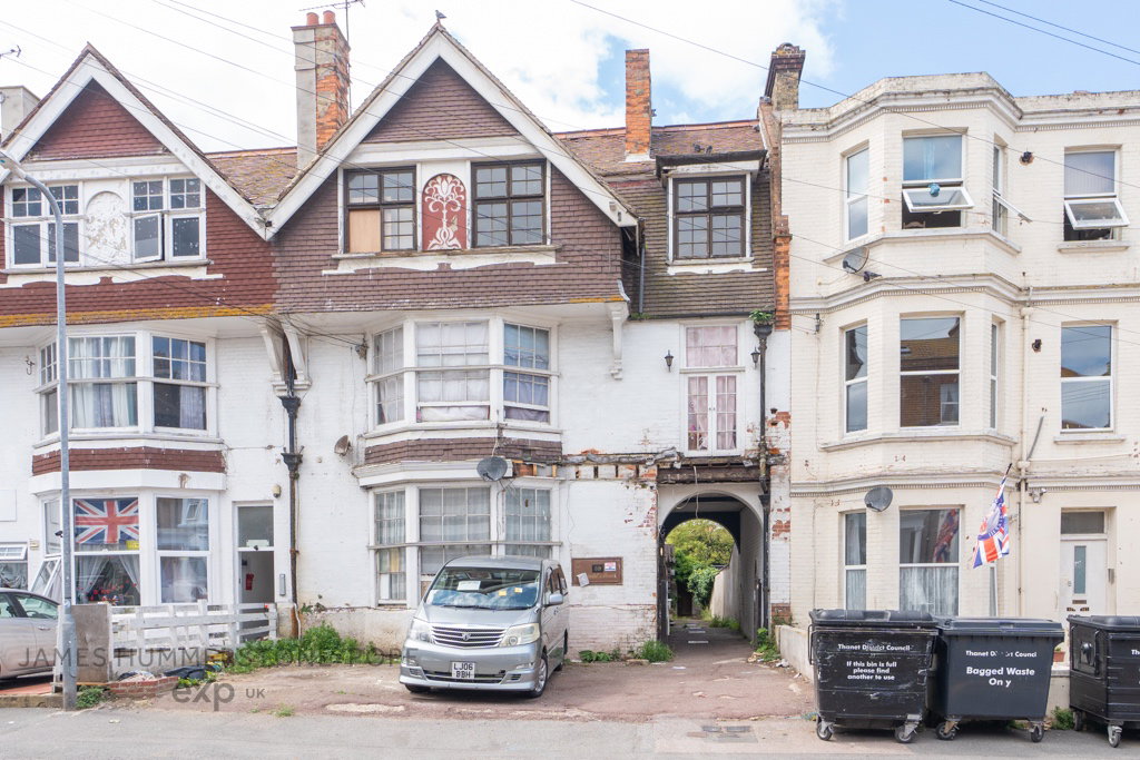 Flat in Margate