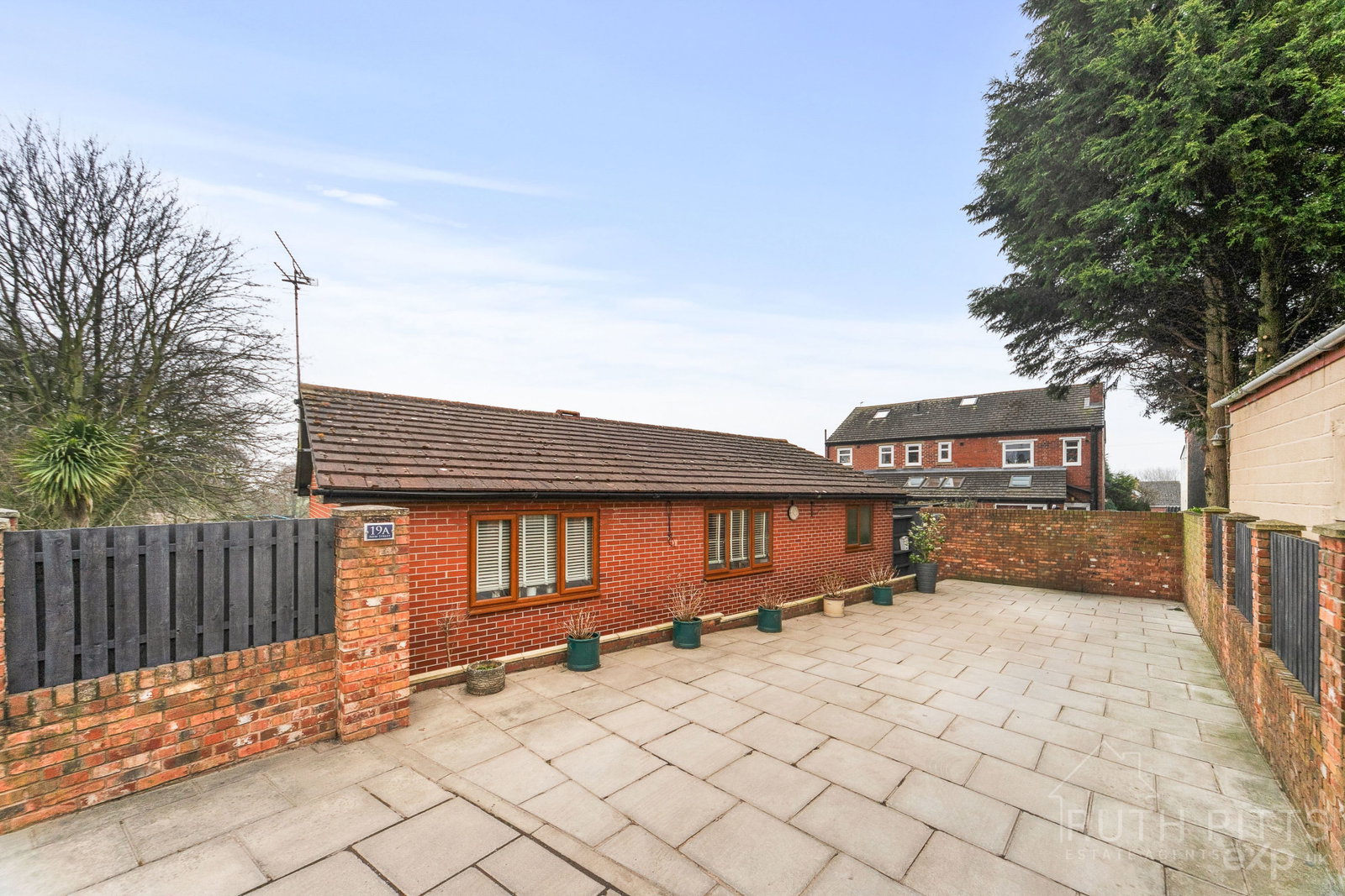 Detached House in Barnsley