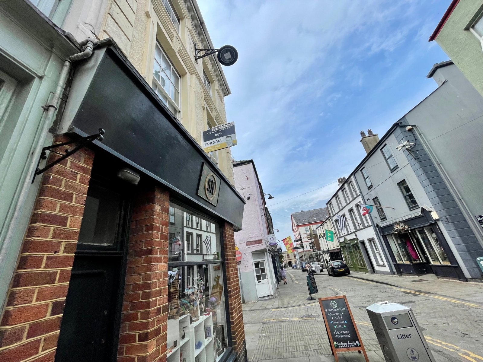Town House for sale in Caernarfon, Palace Street, Caernarfon, LL55