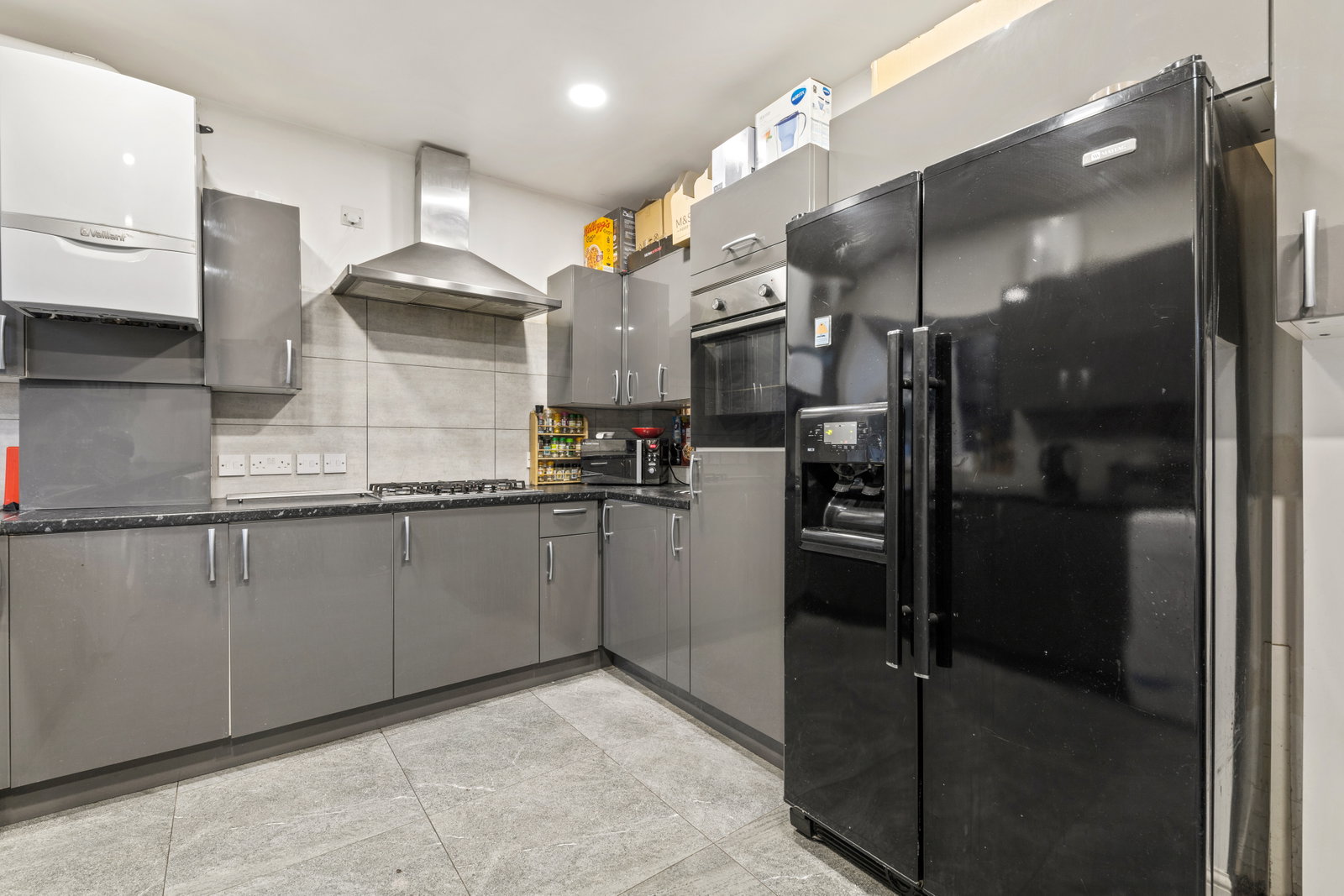 Terraced House in Borehamwood