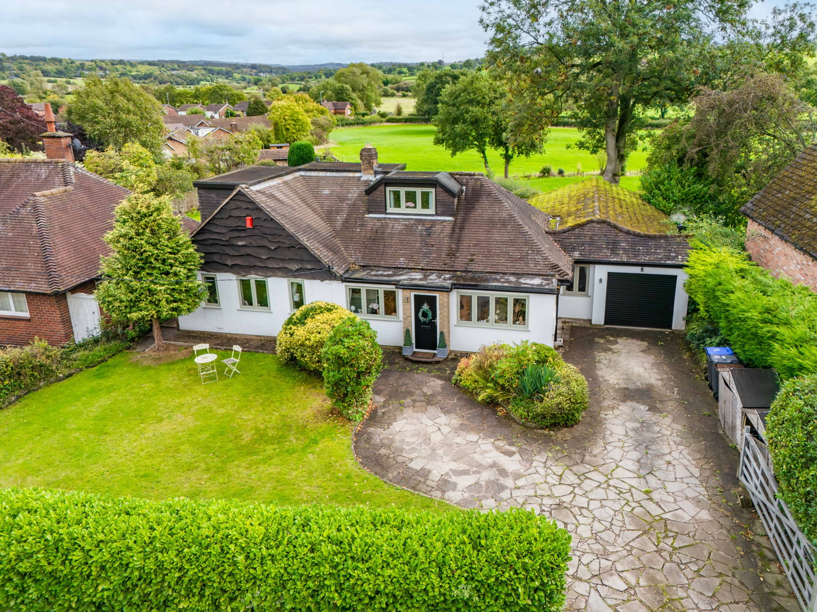 Detached House in Stoke-on-Trent