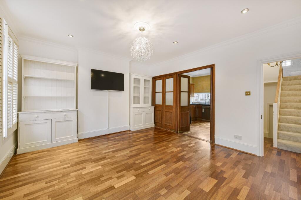 Maisonette for rent in London, Rochester Row, London, SW1P, 938 m²