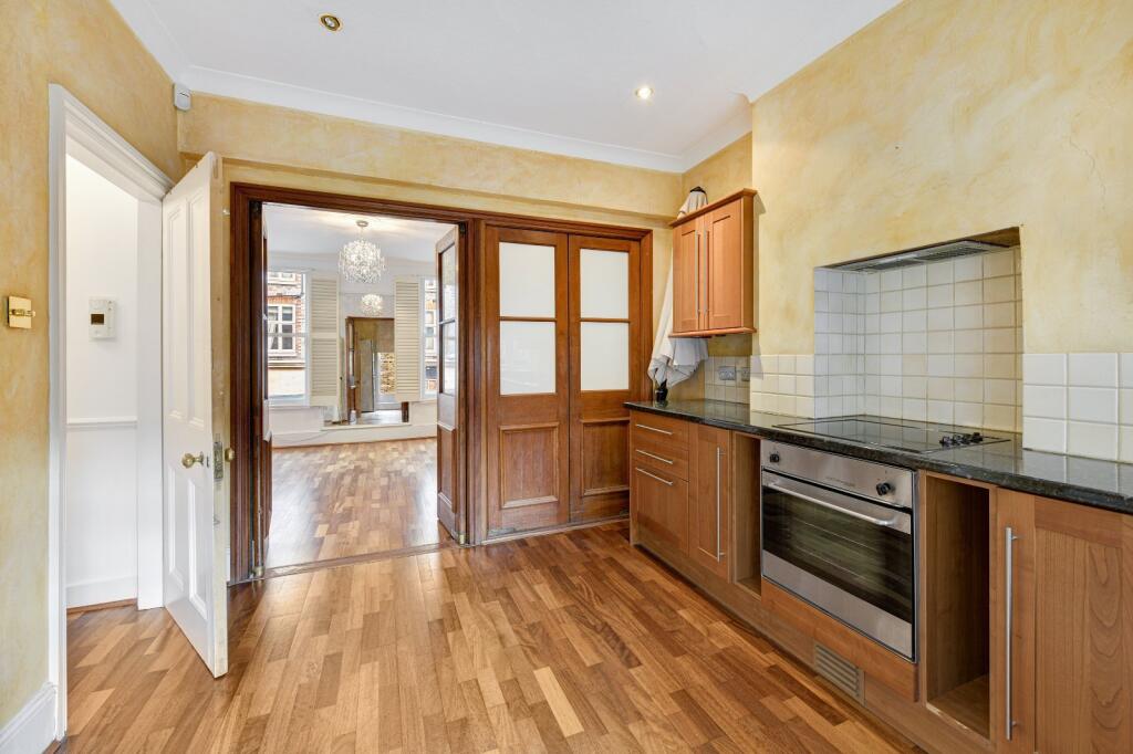Maisonette for rent in London, Rochester Row, London, SW1P, 938 m²