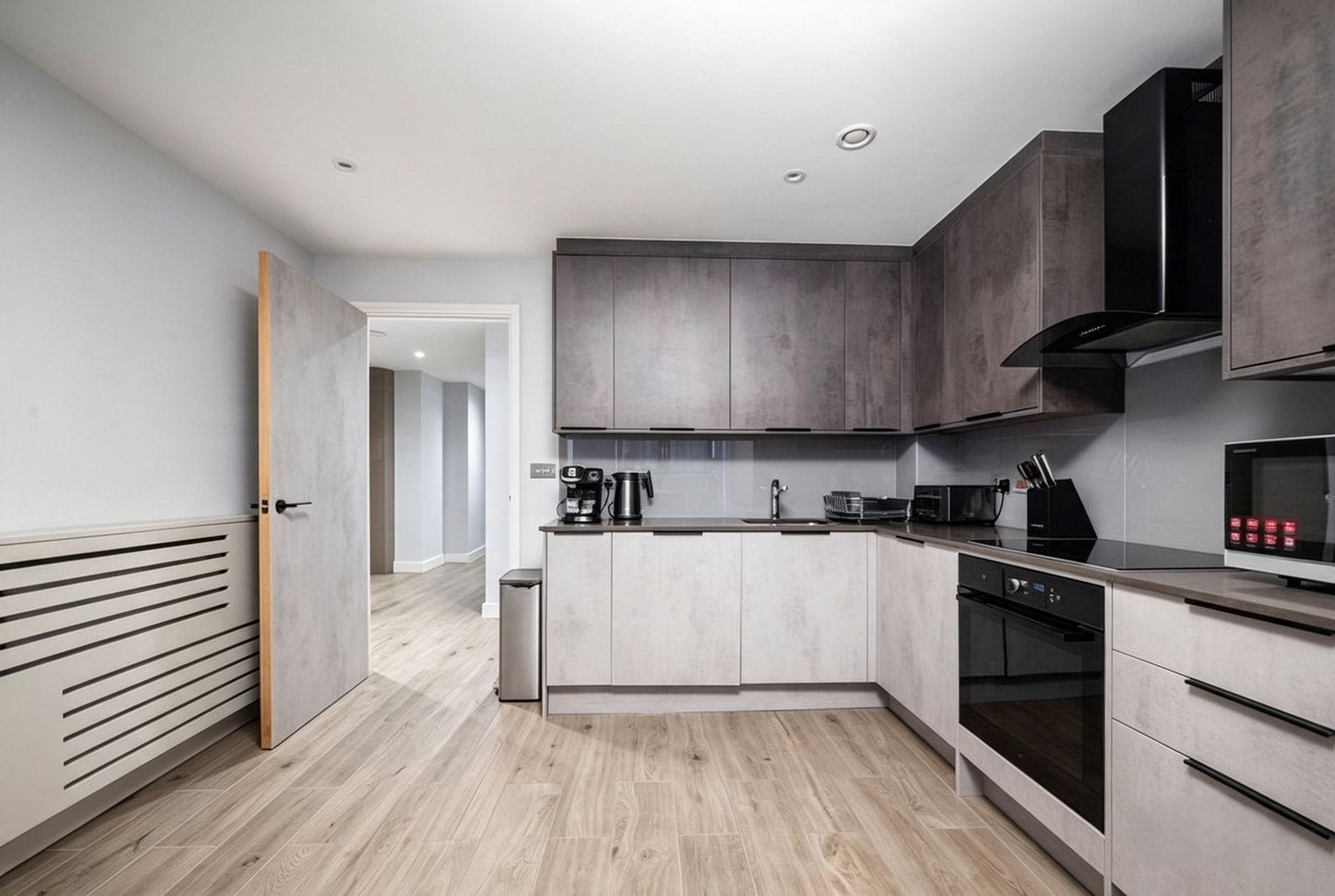 Apartment for rent in London, The Hyde, London, Greater London, NW9 6GD, 990 m²