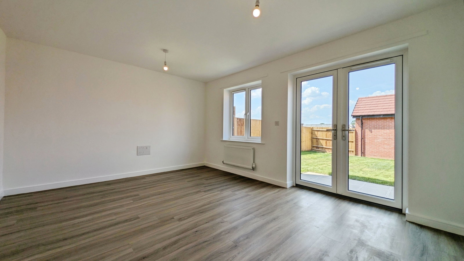 Semi Detached House for rent in Derby, Farmstead Lane, Snelsmoor Village, Chellaston