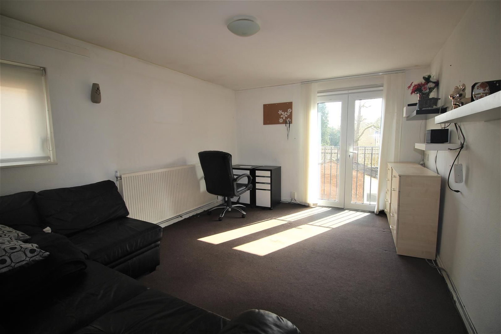 Flat for rent in Edgware, Stonegrove Gardens, Edgware, HA8 7TE