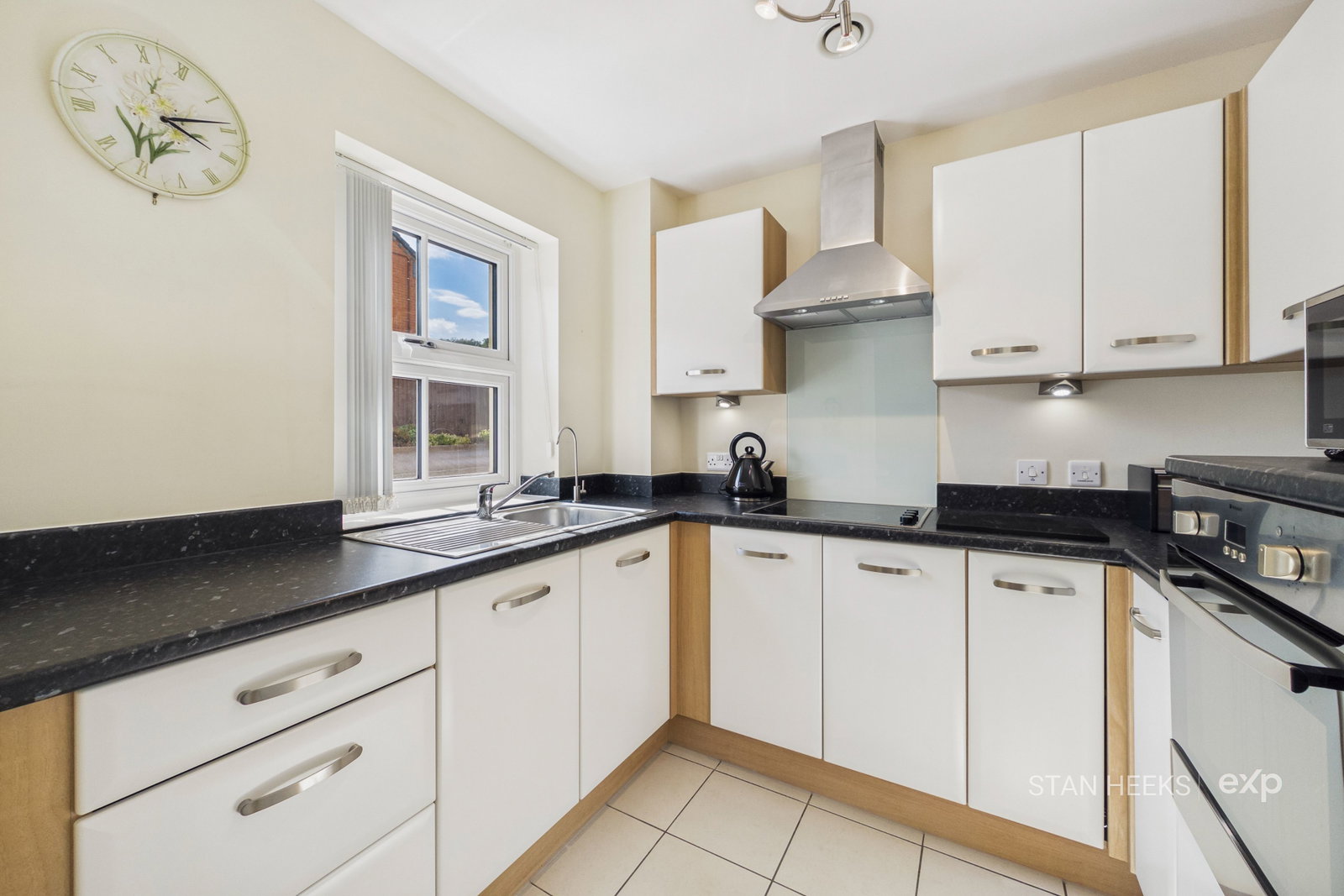 Apartment for rent in Stourbridge, Lowestone Court, Stone Lane, Kinver, DY7 6EX