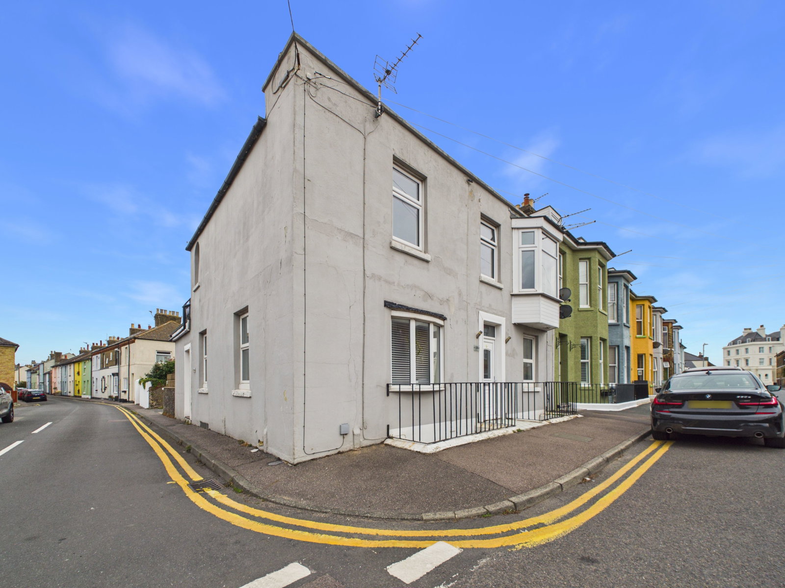 Flat for rent in Deal, Canada Road, Walmer, Deal, 670 m²